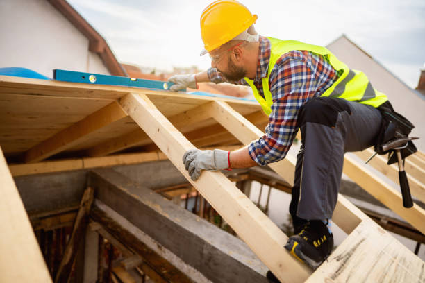 Best Residential Roofing Contractor  in Maple Bluff, WI